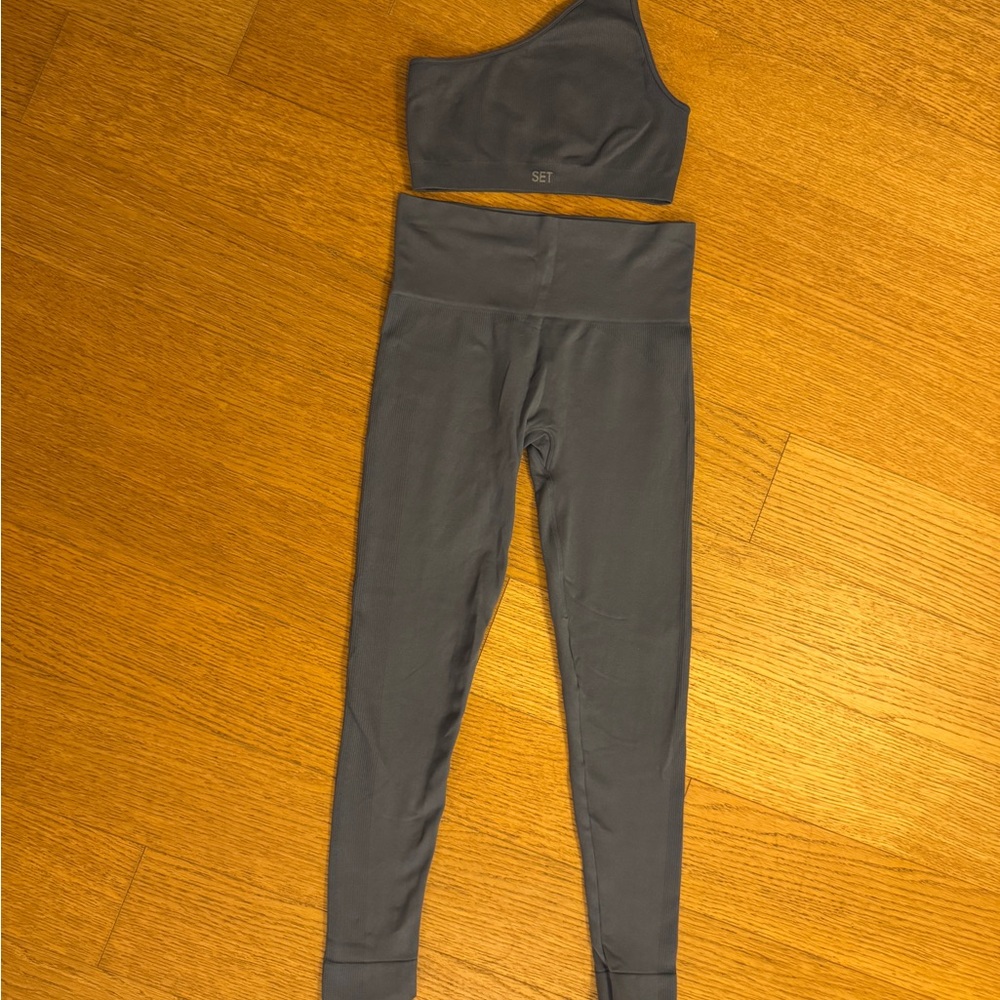 Set Active Grey Active Set - image 6